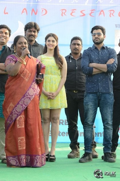Express-Raja-Movie-Team-at-Aurora-Engineering-College